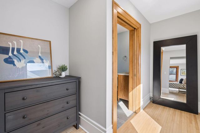 2037 Selby Avenue, Saint Paul, MN 55104