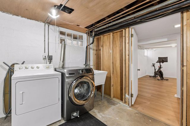 2037 Selby Avenue, Saint Paul, MN 55104