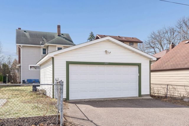 2037 Selby Avenue, Saint Paul, MN 55104