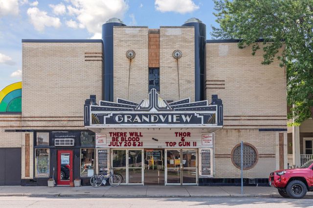 2037 Selby Avenue, Saint Paul, MN 55104