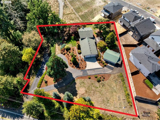 34100 Nw PACIFIC Hwy, La Center, WA 98629