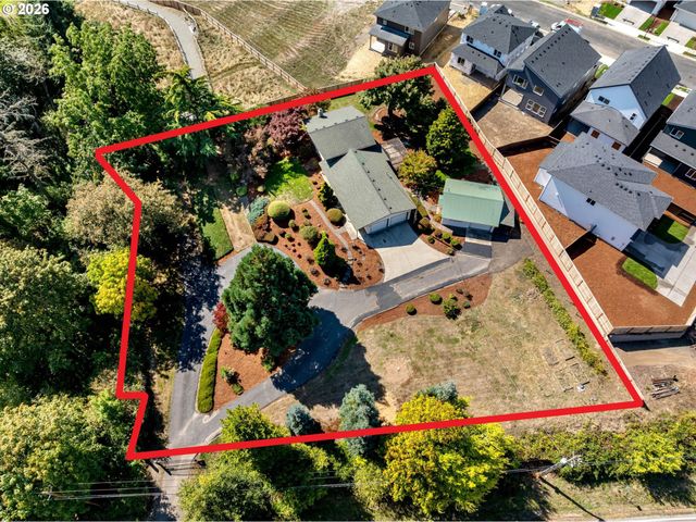 34100 Nw PACIFIC Hwy, La Center, WA 98629