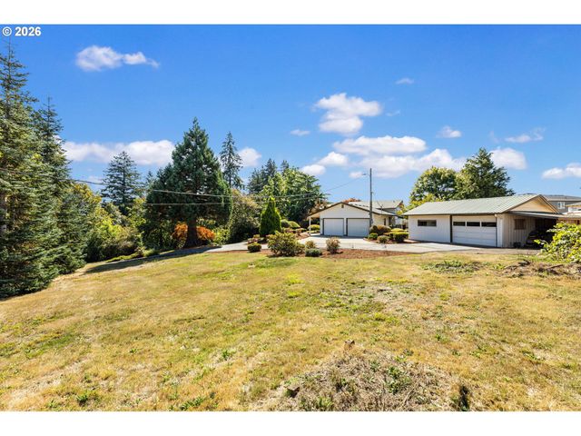 34100 Nw PACIFIC Hwy, La Center, WA 98629