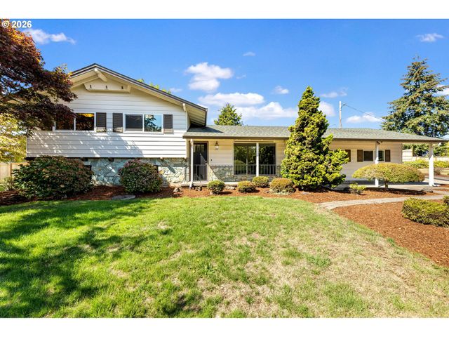 34100 Nw PACIFIC Hwy, La Center, WA 98629