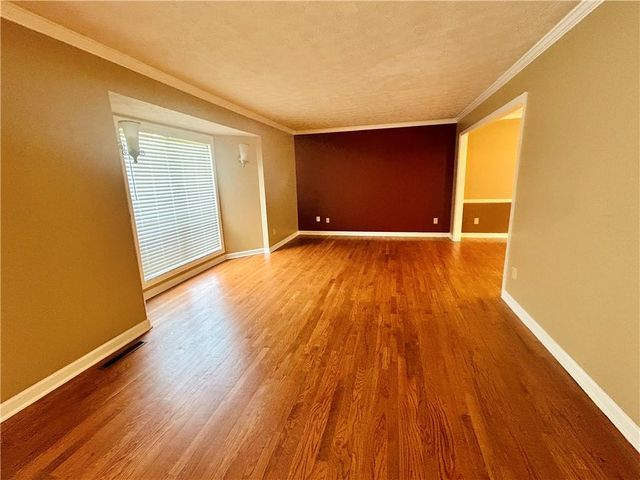 2100 Old Forge Way, Marietta, GA 30068