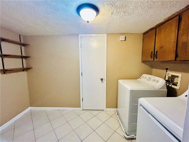 2100 Old Forge Way, Marietta, GA 30068