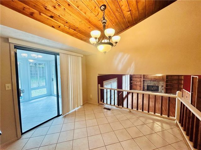 2100 Old Forge Way, Marietta, GA 30068