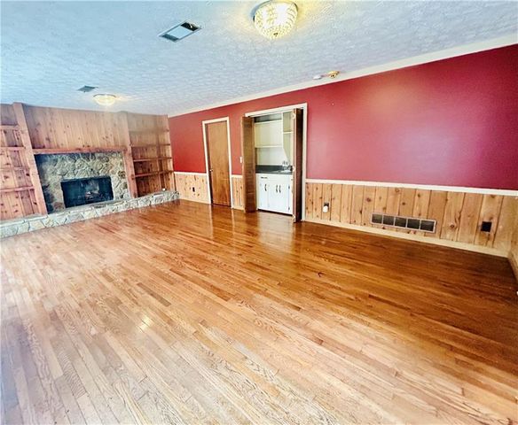 2100 Old Forge Way, Marietta, GA 30068