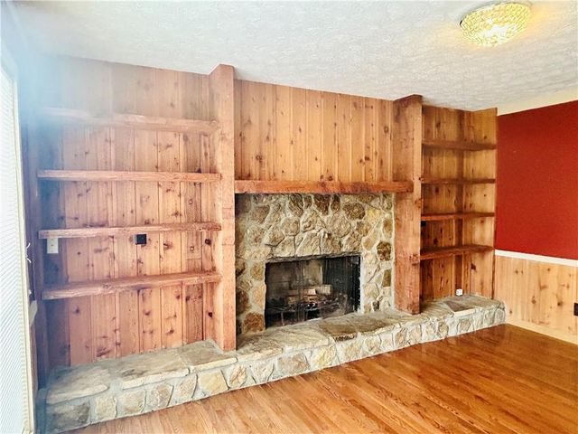 2100 Old Forge Way, Marietta, GA 30068