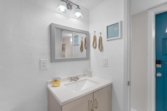 314 Windley Road, Key Largo, FL 33037