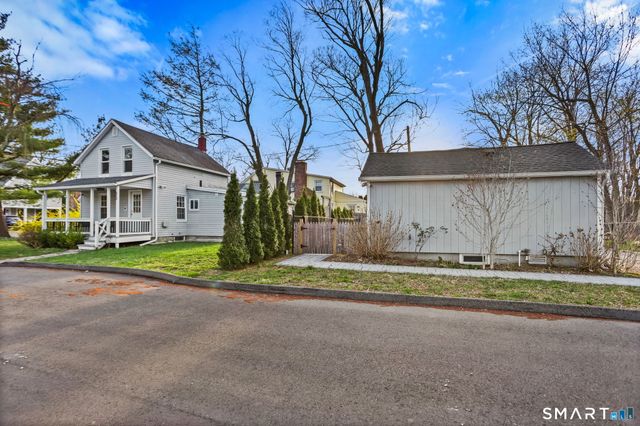 53 Maple Street, Darien, CT 06820