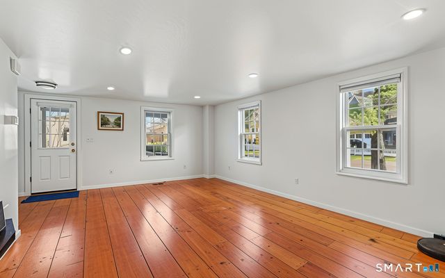 53 Maple Street, Darien, CT 06820