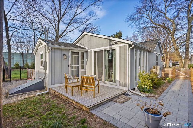 53 Maple Street, Darien, CT 06820