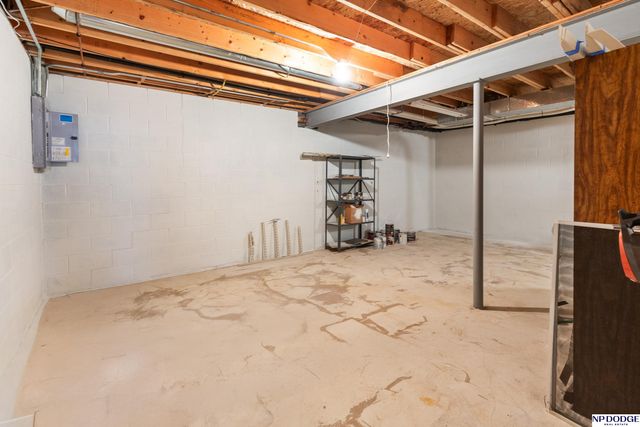 17744 Martha Street, Omaha, NE 68130