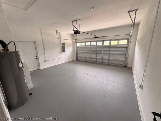 878 Durmon Avenue, Lake Placid, FL 33852