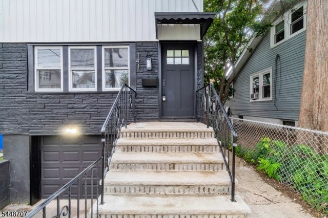 141 Myrtle Ave, Irvington Twp., NJ 07111