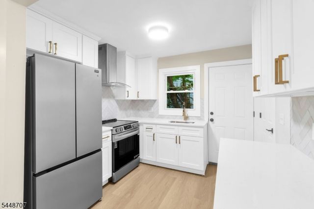 141 Myrtle Ave, Irvington Twp., NJ 07111