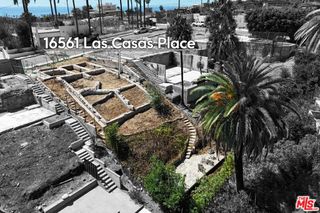 16561 Las Casas Place, Pacific Palisades, CA 90272