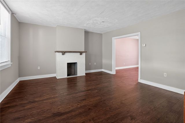 303 Reifert St, Bon Air, PA 15210