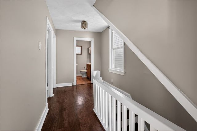 303 Reifert St, Bon Air, PA 15210