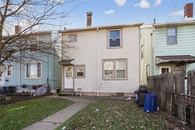 303 Reifert St, Bon Air, PA 15210