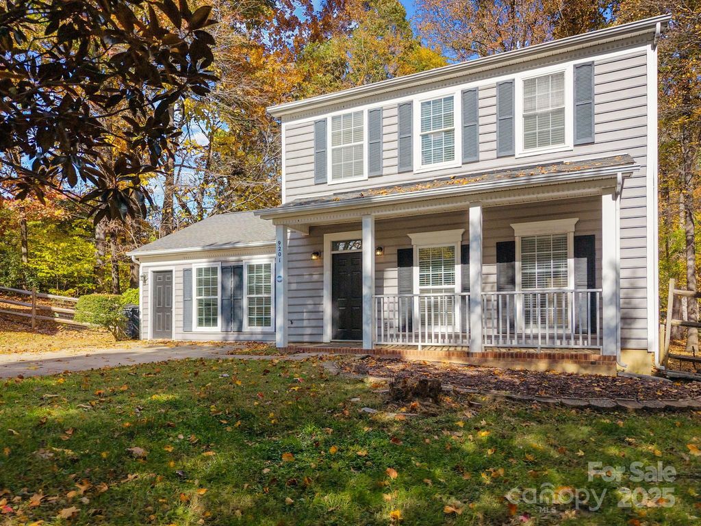 9201 Rotherham Lane, Charlotte, NC 28216