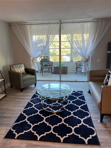 9070 Lime Bay Boulevard 209, Tamarac, FL 33321