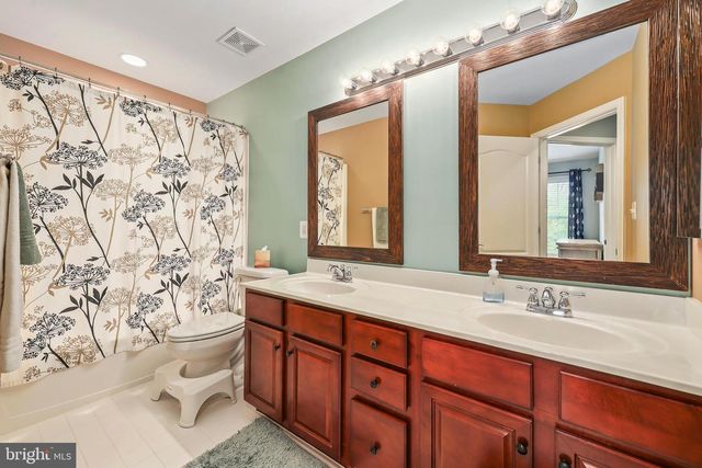 42125 BYRNES VIEW TER, Aldie, VA 20105