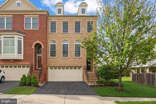 42125 BYRNES VIEW TER, Aldie, VA 20105