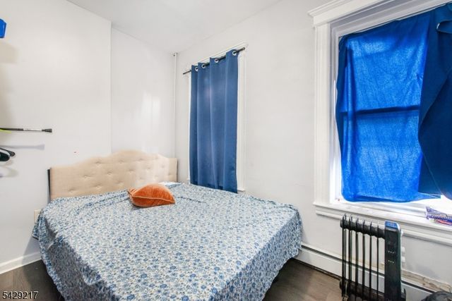 223 Martin Luther King Jr Dr, Jersey City, NJ 07305