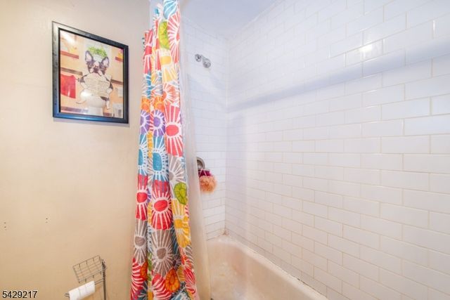 223 Martin Luther King Jr Dr, Jersey City, NJ 07305