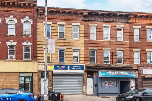 223 Martin Luther King Jr Dr, Jersey City, NJ 07305