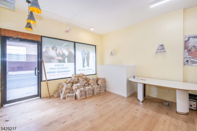 223 Martin Luther King Jr Dr, Jersey City, NJ 07305