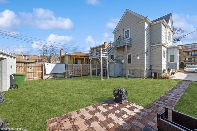 9518 S 53rd Avenue 2, Oak Lawn, IL 60453