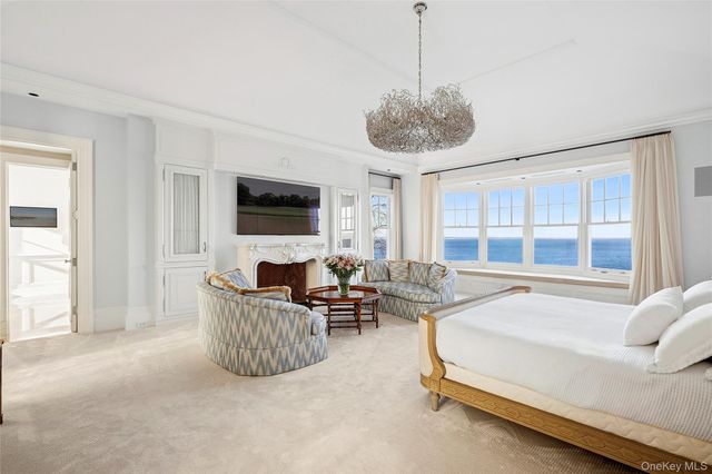 30 Forest Drive, Sands Point, NY 11050