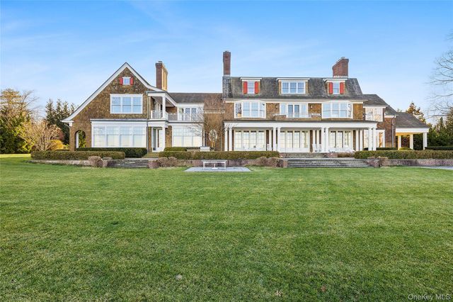 30 Forest Drive, Sands Point, NY 11050