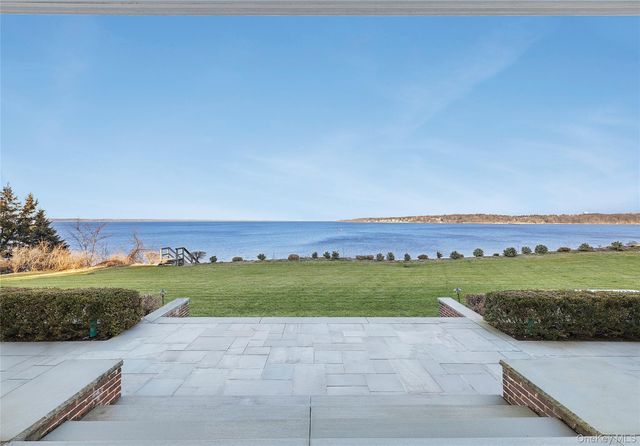 30 Forest Drive, Sands Point, NY 11050