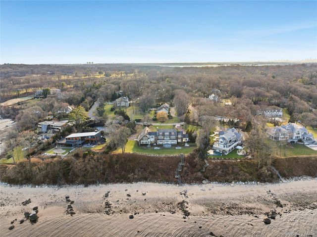 30 Forest Drive, Sands Point, NY 11050