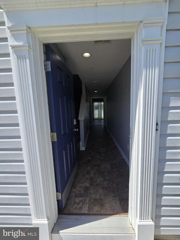 7720 VILLAGE PARK DR, Dundalk, MD 21222