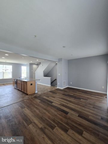 7720 VILLAGE PARK DR, Dundalk, MD 21222