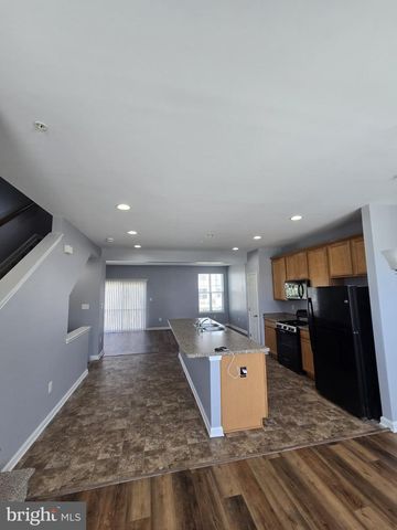 7720 VILLAGE PARK DR, Dundalk, MD 21222