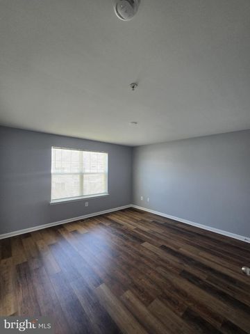 7720 VILLAGE PARK DR, Dundalk, MD 21222