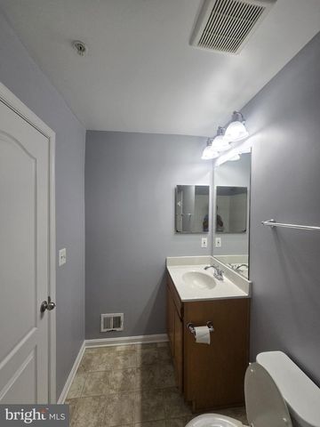 7720 VILLAGE PARK DR, Dundalk, MD 21222