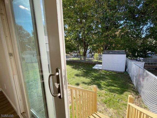 66 New York Ave, Jefferson Twp., NJ 07849