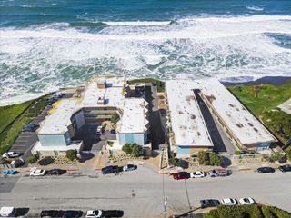 Esplanade Avenue, Pacifica, CA 94044