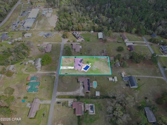 4671 Shankle Drive, Marianna, FL 32446