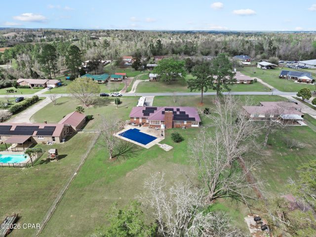 4671 Shankle Drive, Marianna, FL 32446