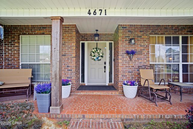 4671 Shankle Drive, Marianna, FL 32446