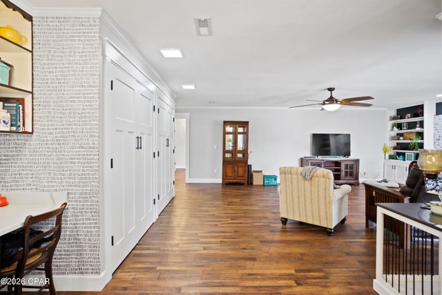 4671 Shankle Drive, Marianna, FL 32446