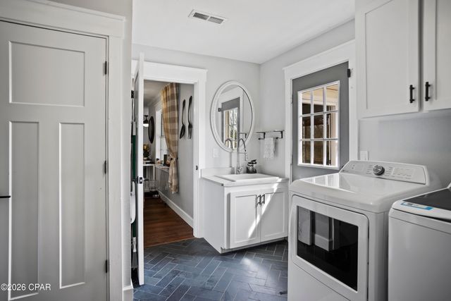 4671 Shankle Drive, Marianna, FL 32446